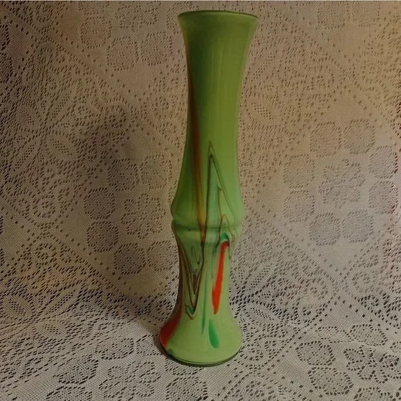 Glass Vase - Picture 2 of 3